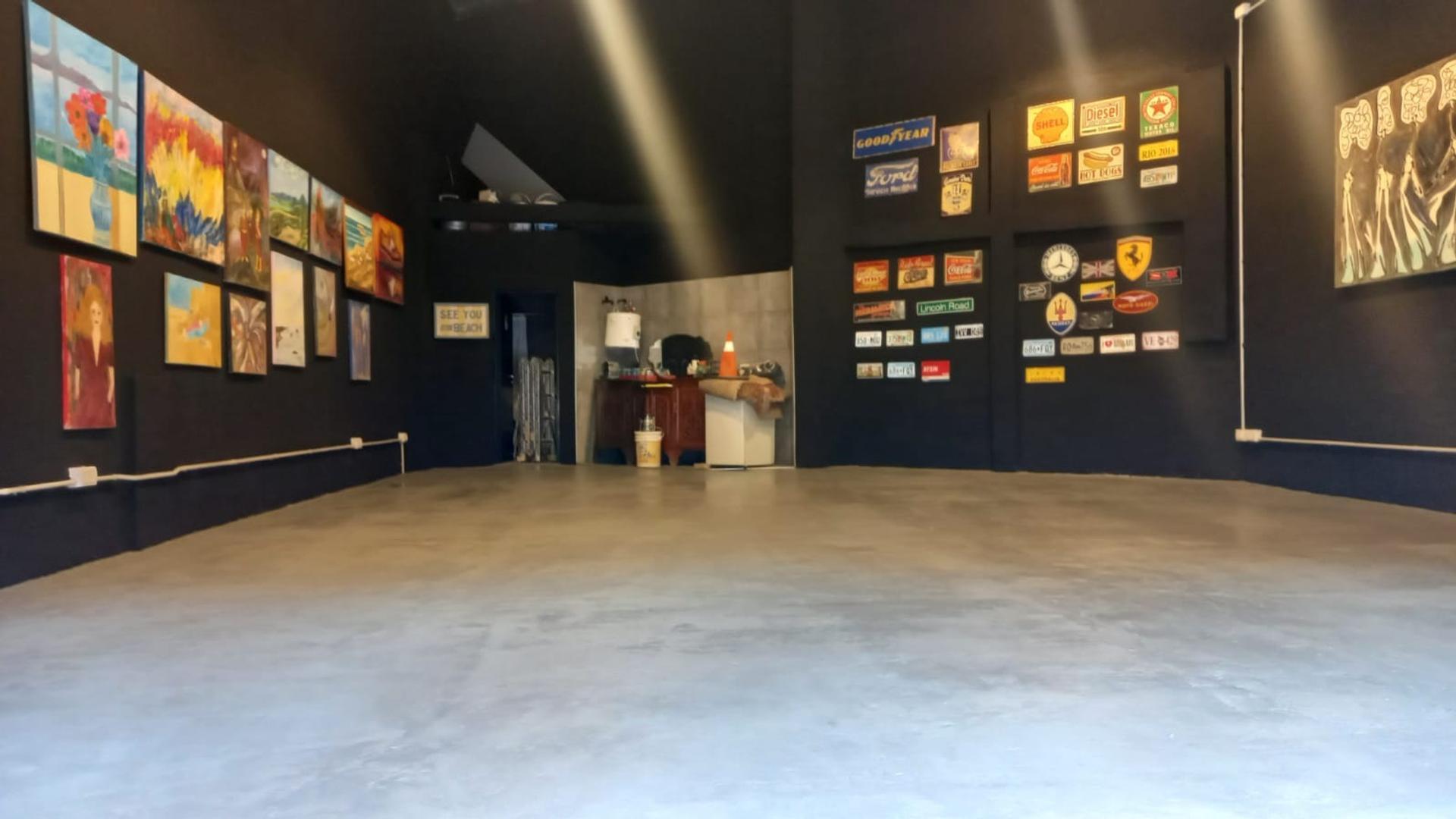 Galpon en Venta en Chacarita, USD 185.000