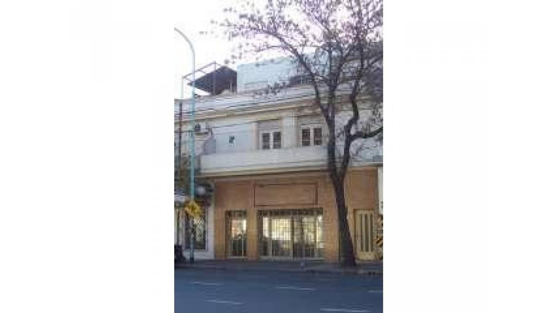 Depto Tipo Casa en Venta de 4 ambientes