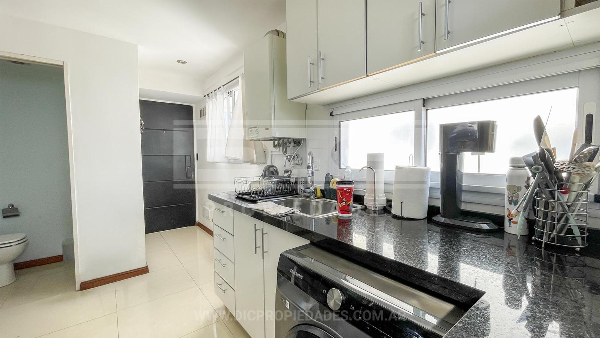 Departamento en Venta con 1 cocheras