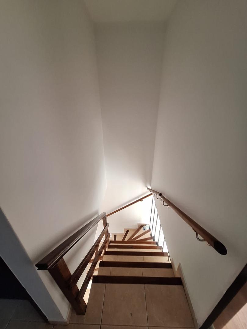 Departamento en Alquiler en Villa Luzuriaga, $ 800.000