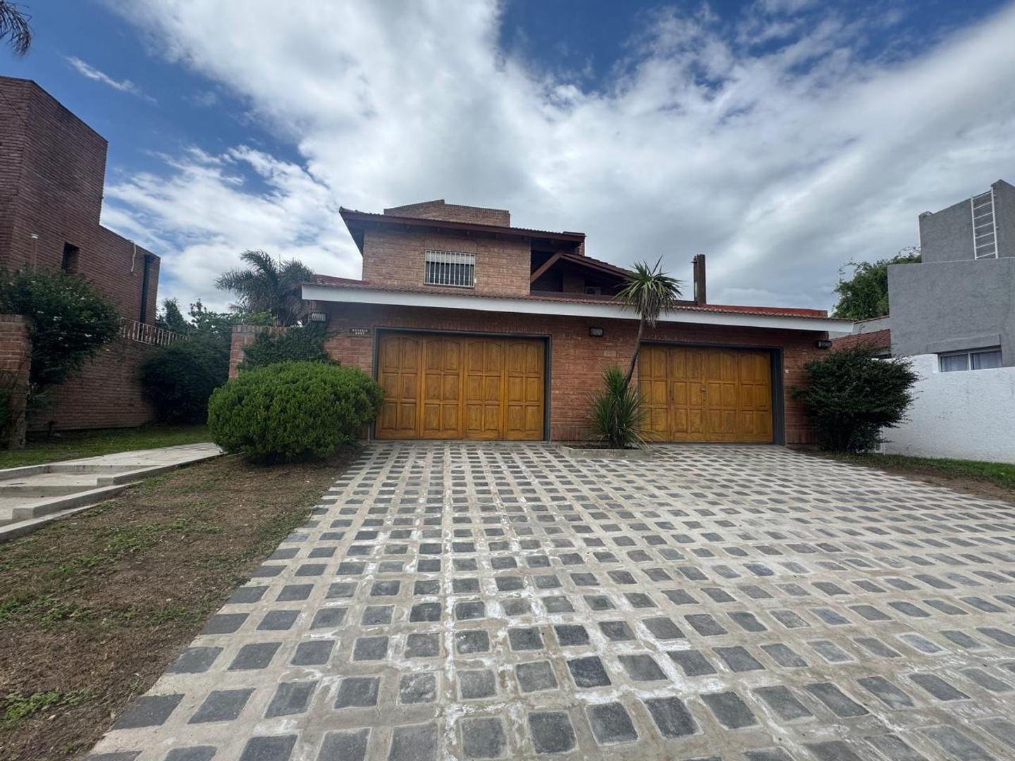 Casa en Venta en Costa Azul, USD 385.000