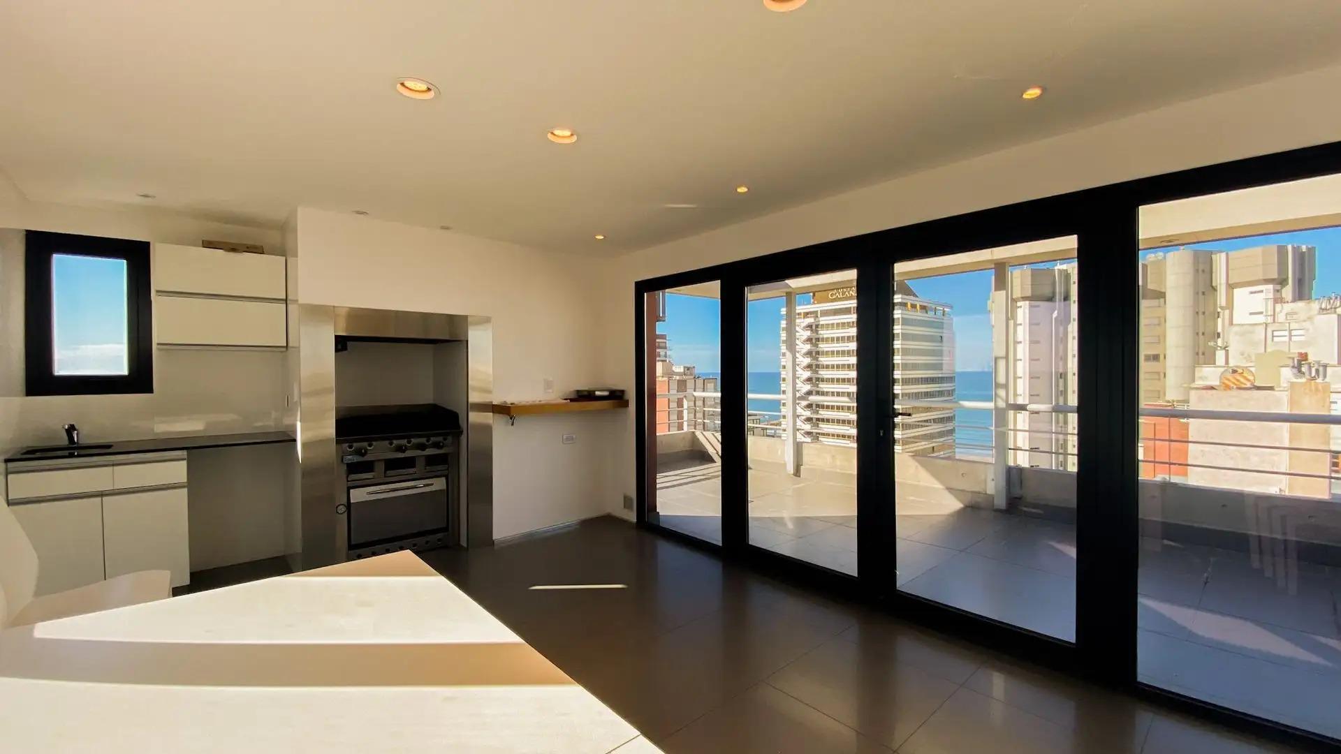 Departamento en Venta en Playa Grande, USD 360.000