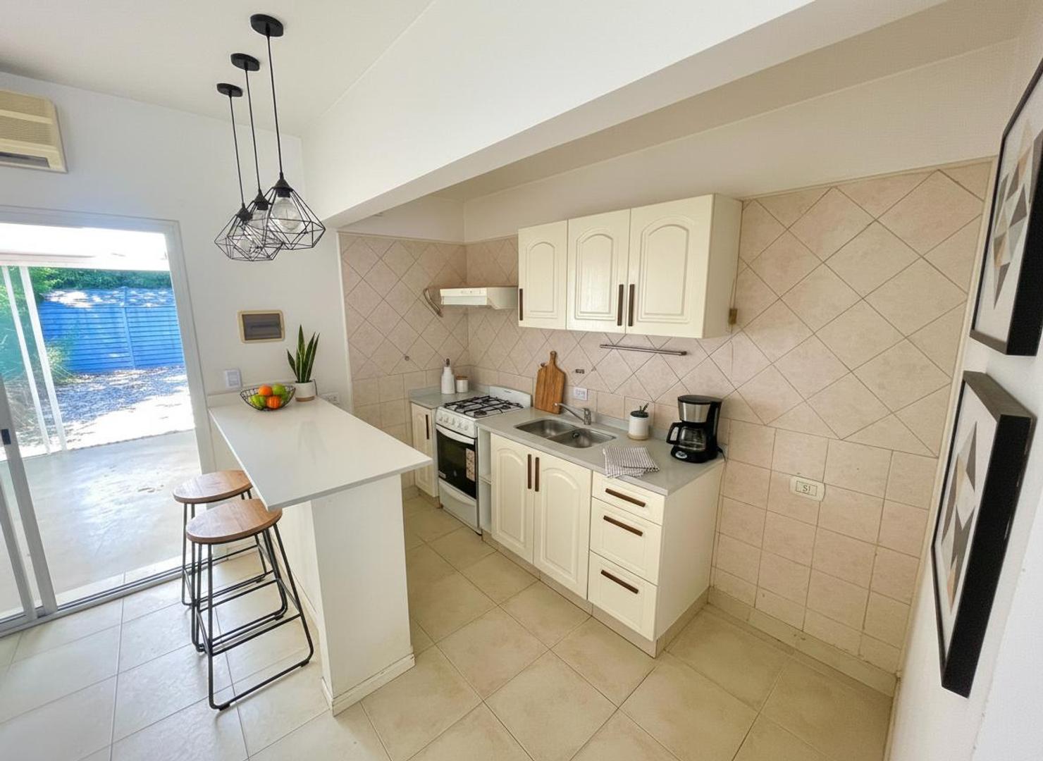 Depto Tipo Casa 3 ambientes con 1 baño