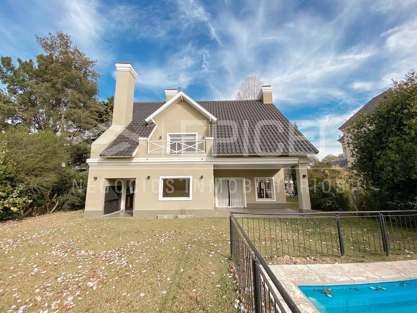 Casa en Venta de 3 dormitorios