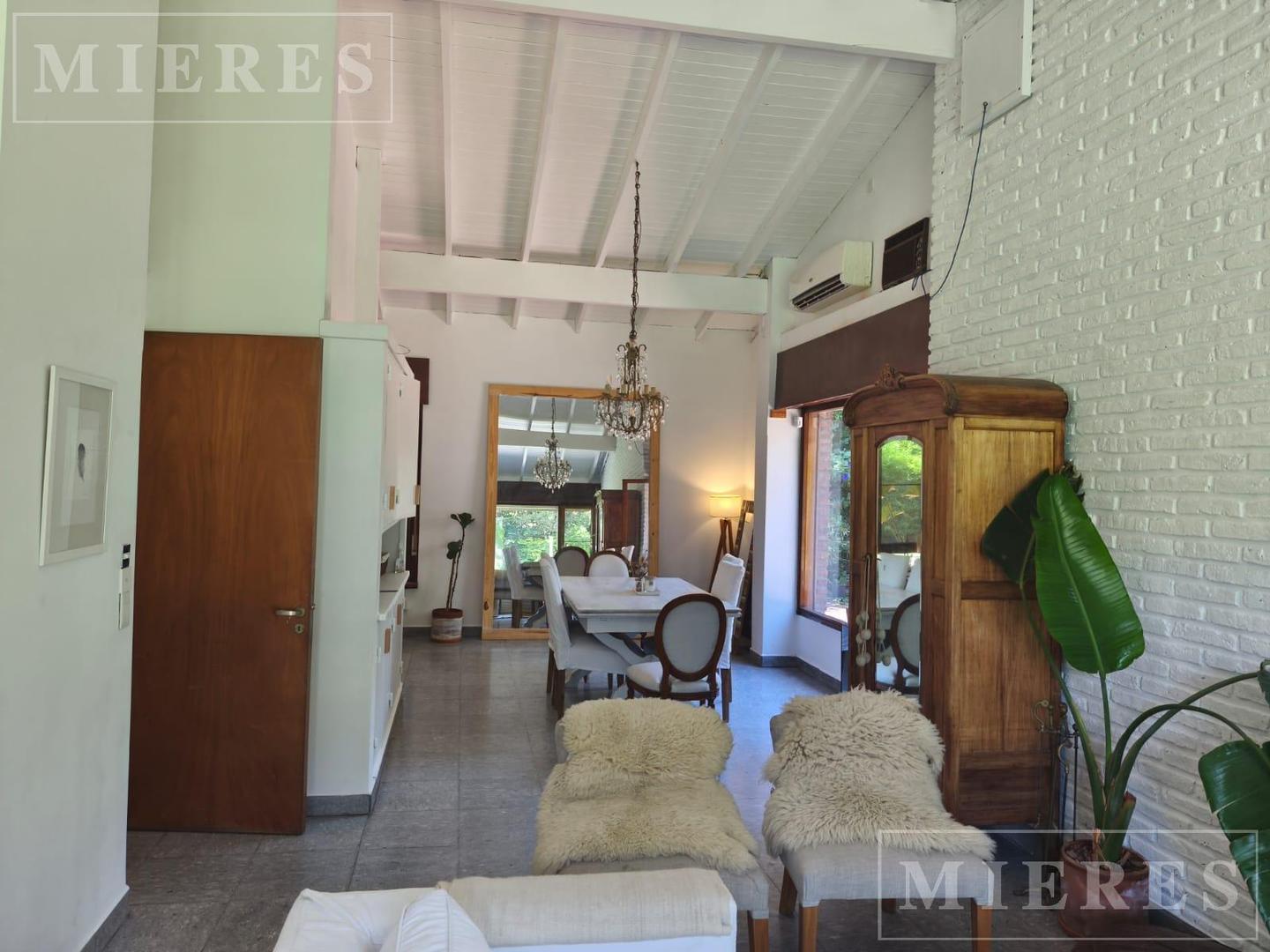 Casa en Alquiler Temporal en Santa Rita, USD 2.000