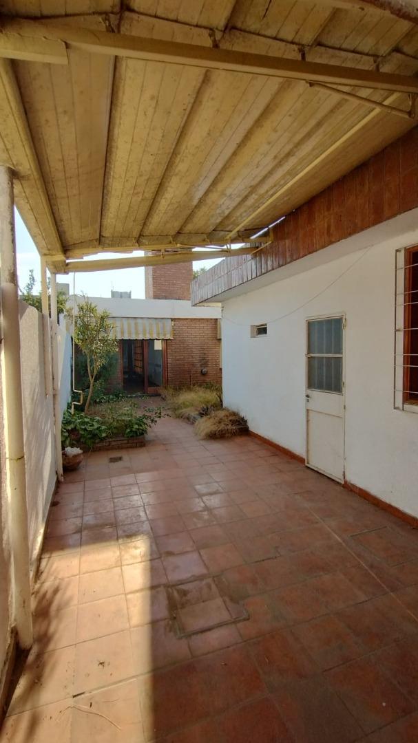 Casa en Alquiler 60 años