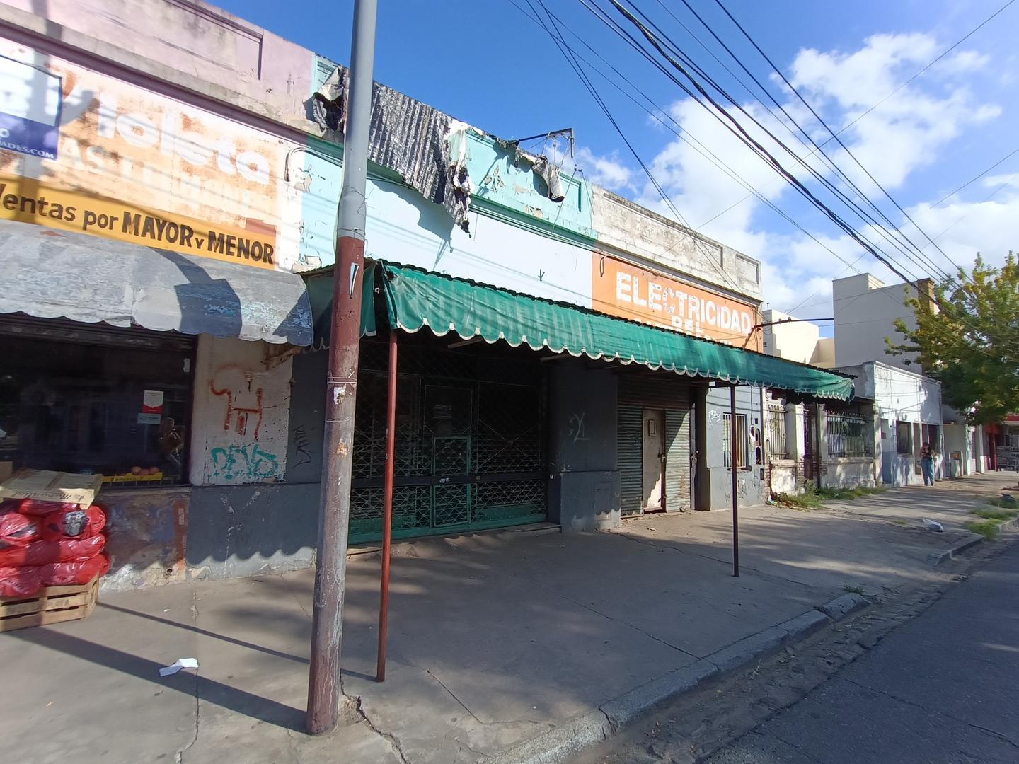 Local en Alquiler 40 años