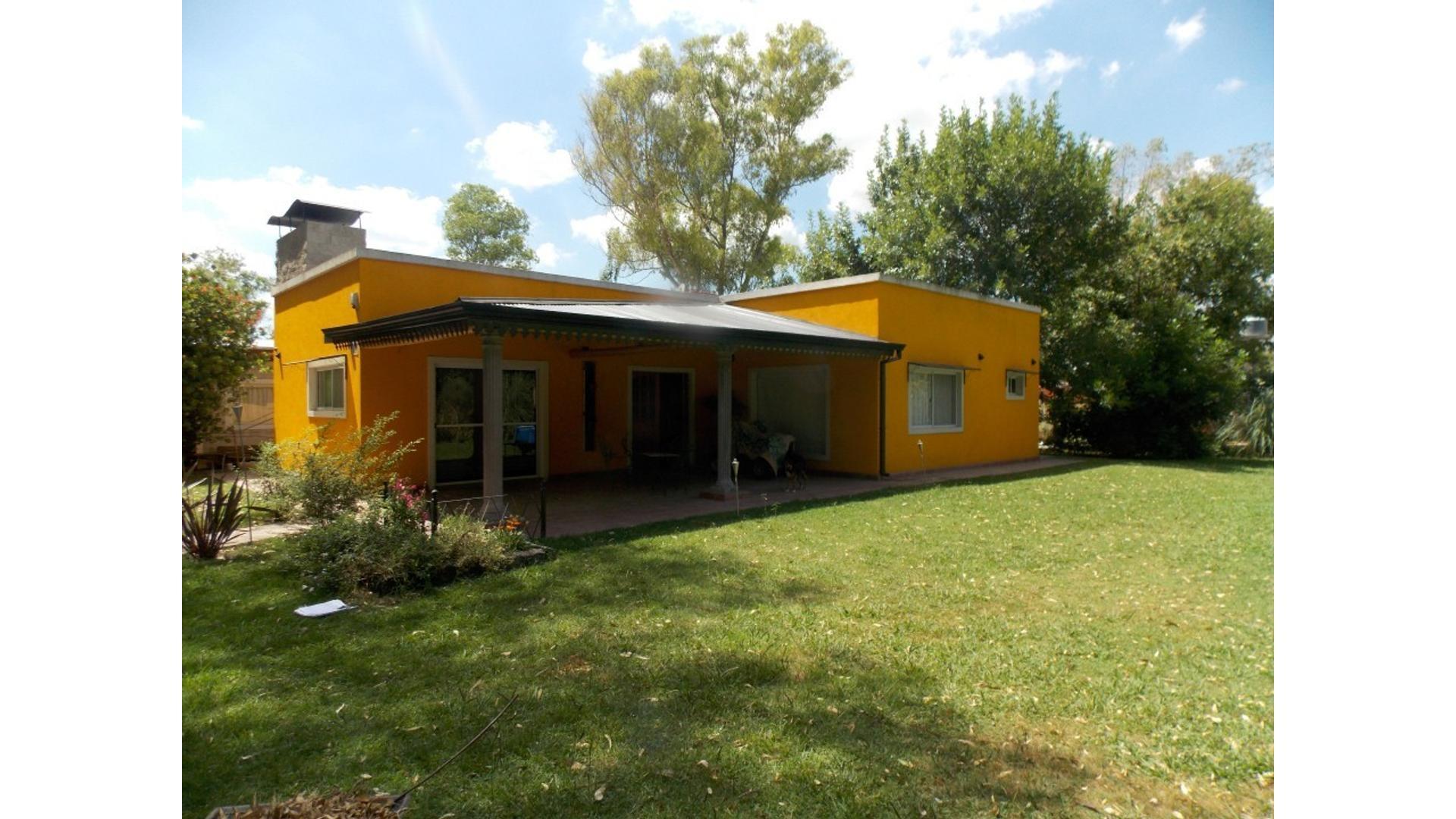 Casa ideal para fin de semana en Club de Campo El Moro