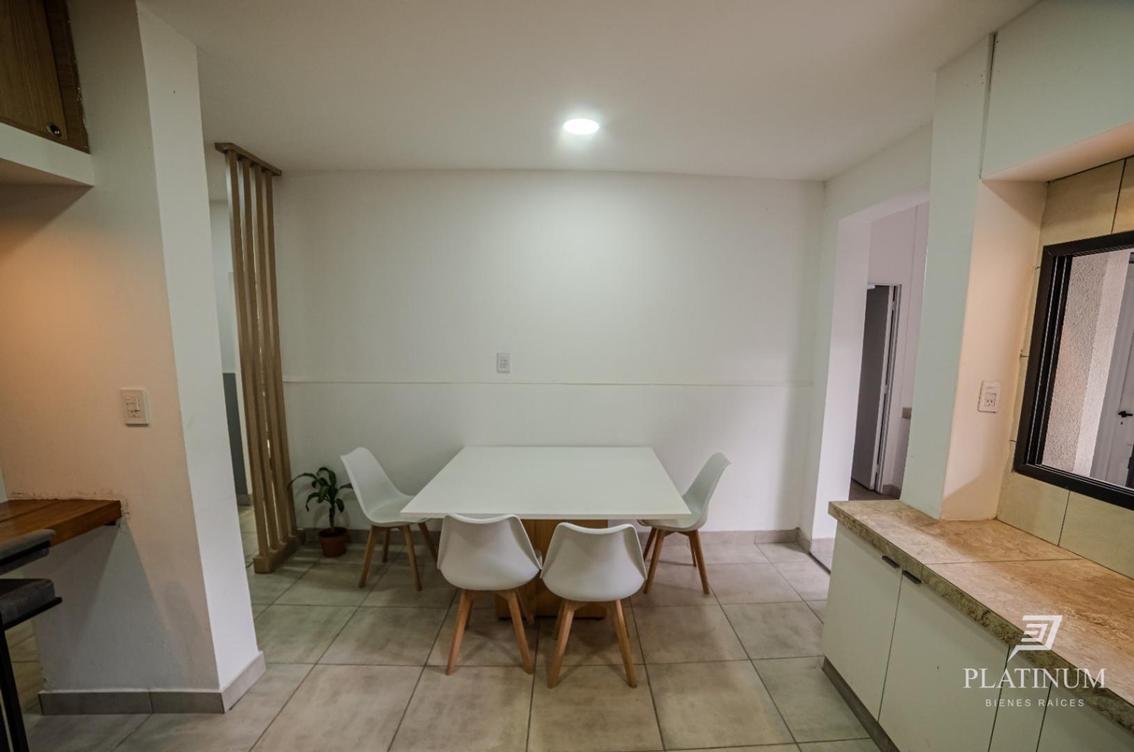 Casa 3 ambientes con 2 baños