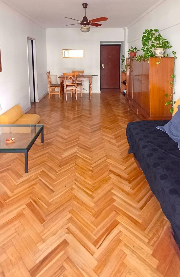 Corrientes 1467 , Piso 5