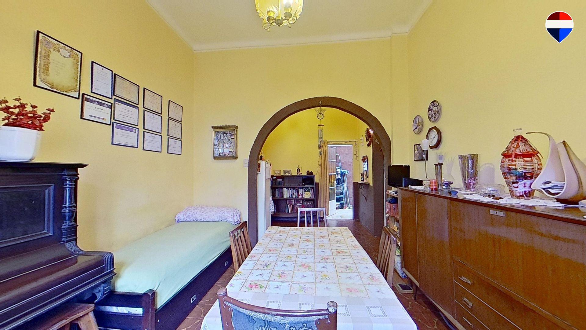 Depto Tipo Casa 2 ambientes con 1 baño