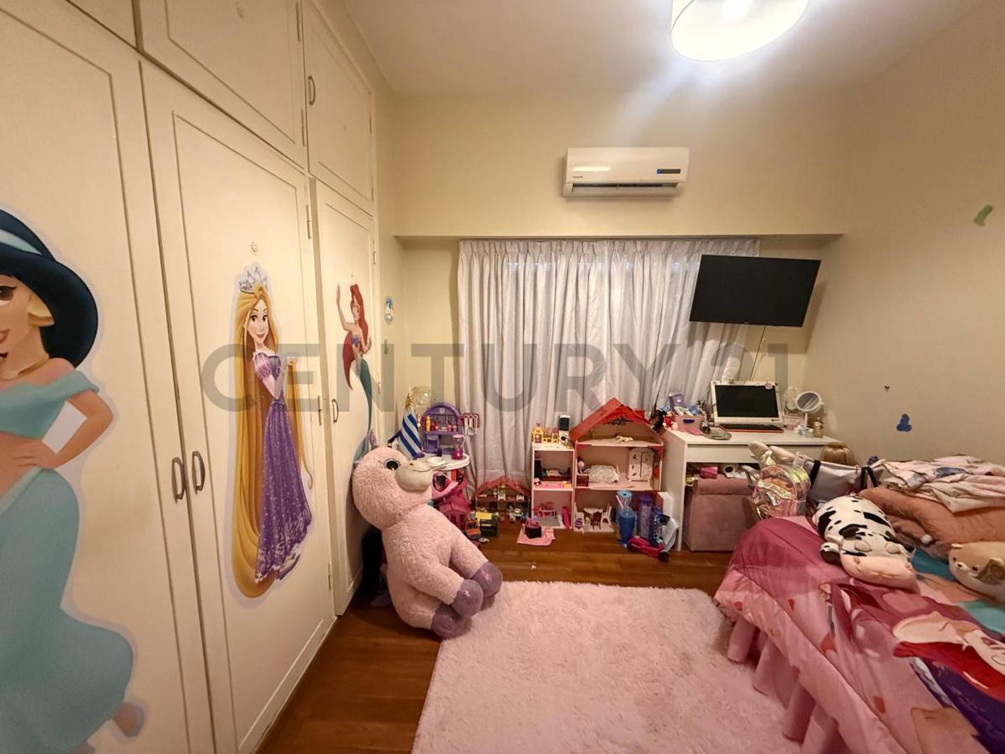 Casa en Venta, 3 ambientes en Castelar Norte