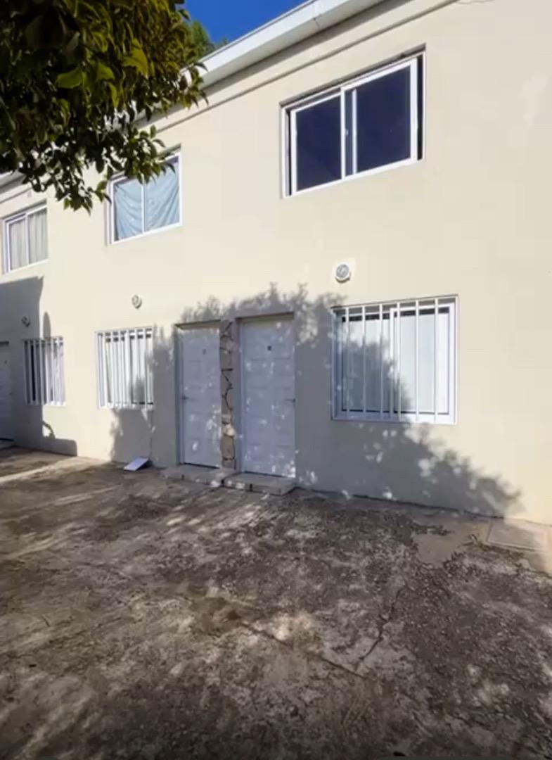 Departamento en Alquiler en Francisco Alvarez, $ 520.000