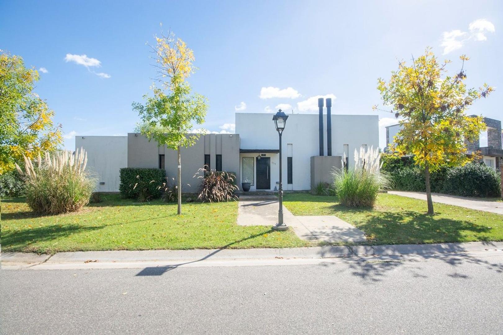 Boulevard de Todos los Santos 5100