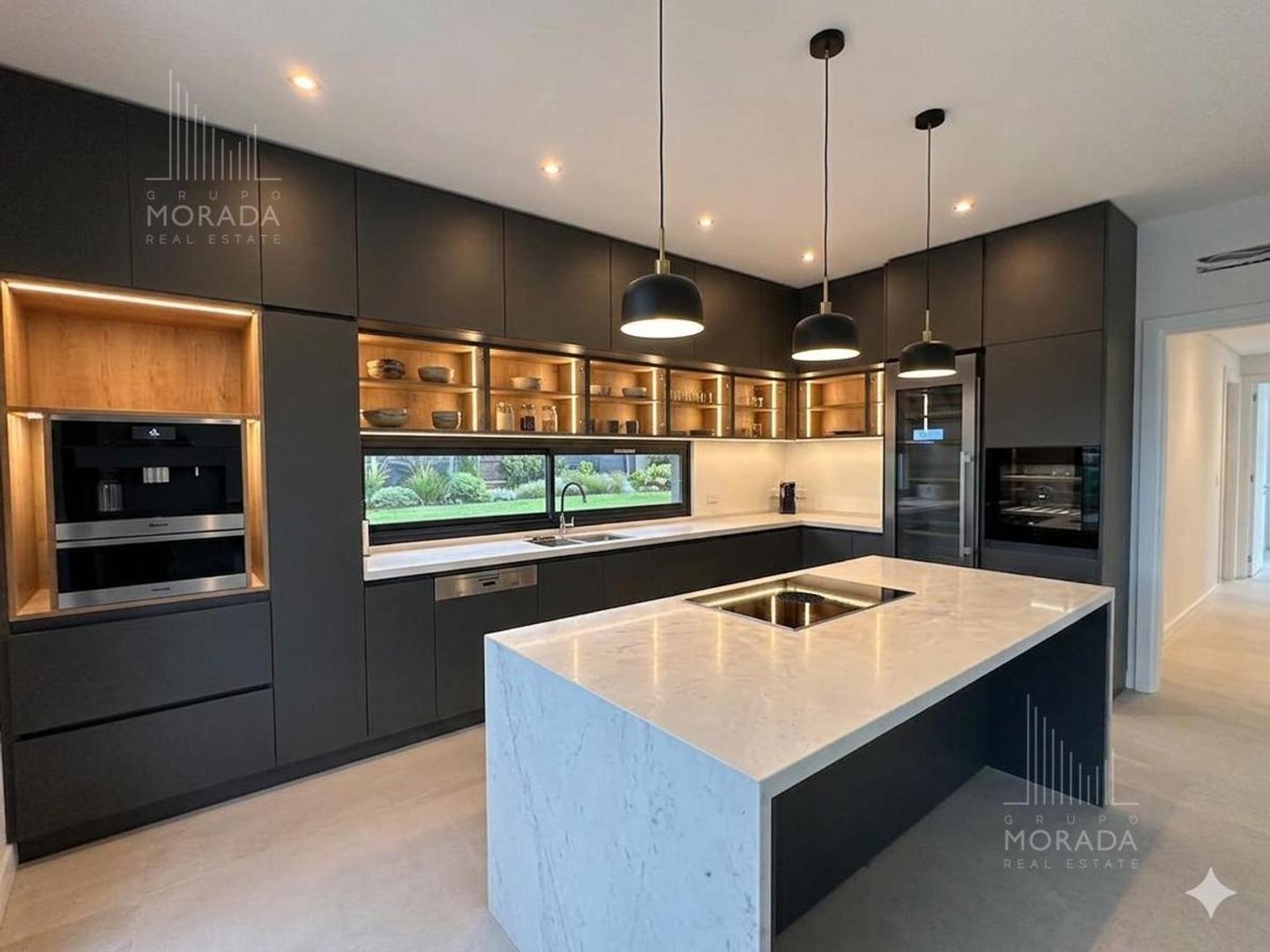 Casa en Venta de 5 dormitorios
