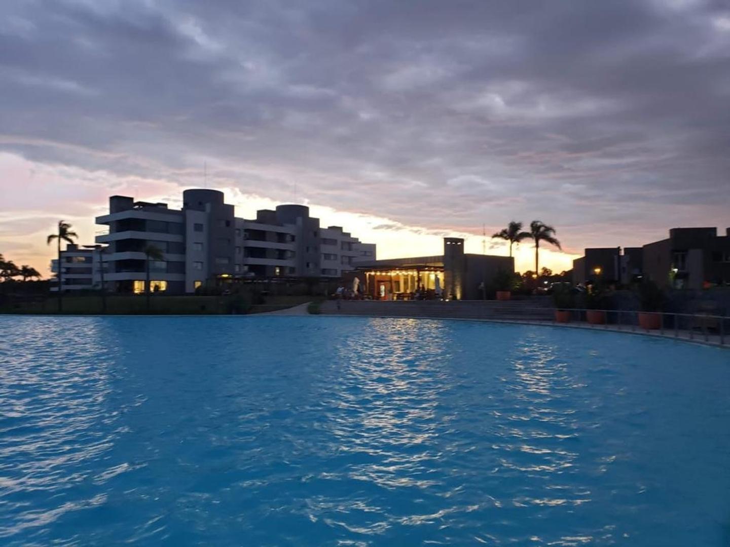 VENTA  LAGOON, PILAR