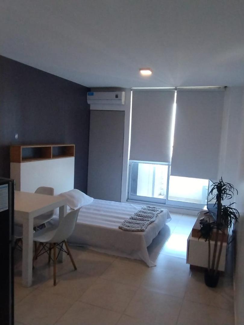 Monoambiente c/bcon Equipado!