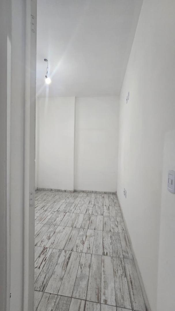 DEPARTAMENTO 2 AMBIENTES CON PATIO y COCHERA OPCIONAL