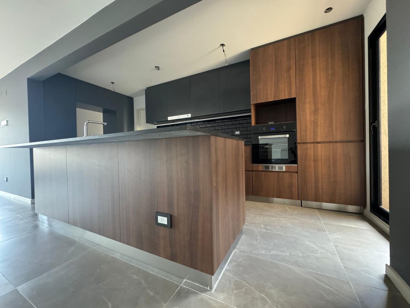 Departamento en Venta en Haedo, USD 255.000