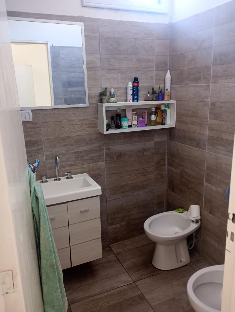 SE VENDE DUPLEX EN BARRIO SAN DANIEL