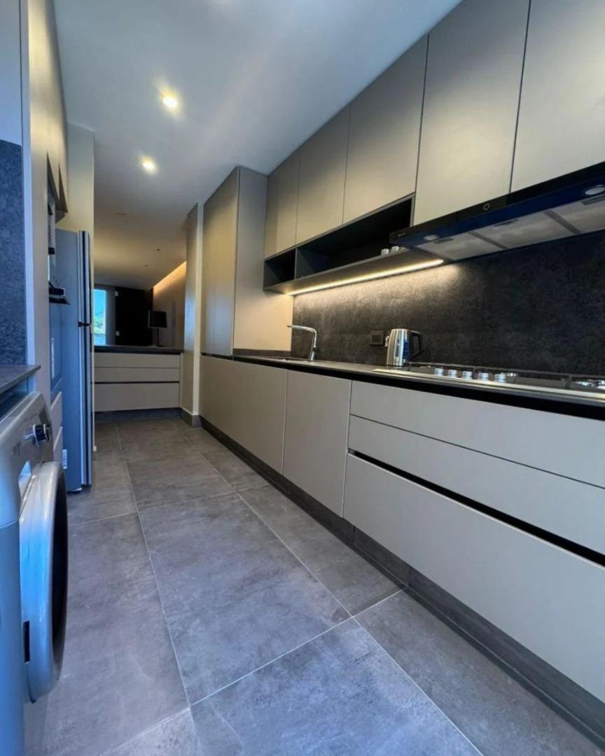 Departamento en Alquiler con 1 cocheras