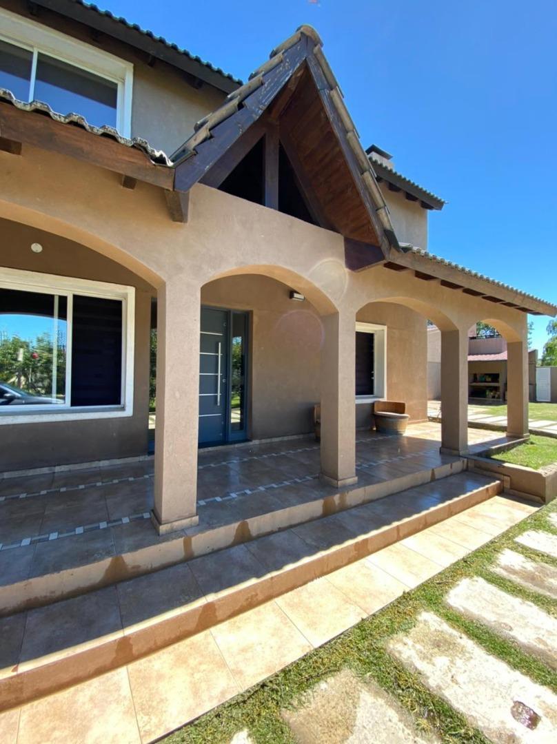 Casa en Venta en Juana Koslay, USD 350.000