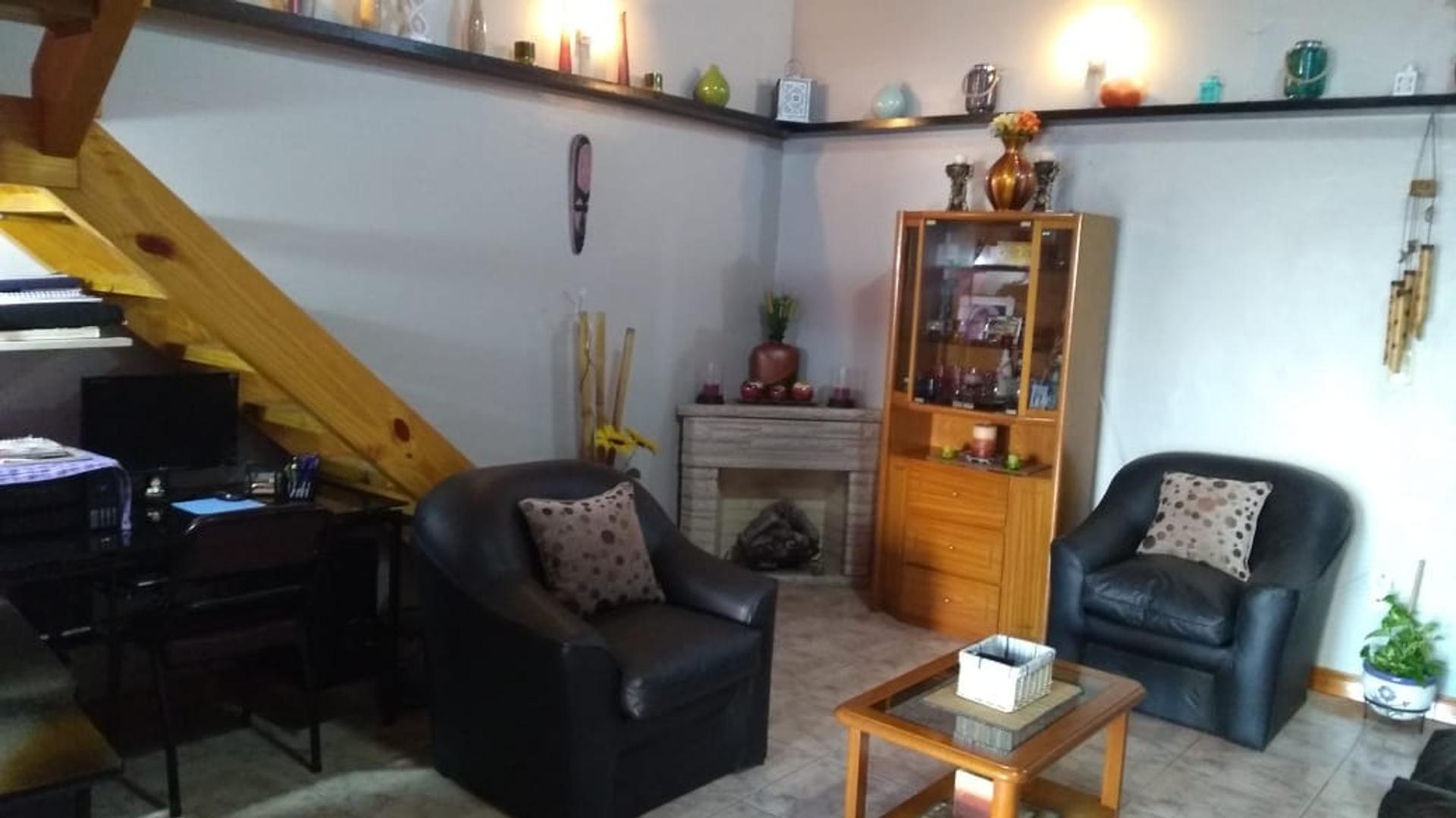 Casa 4 ambientes con 1 baño