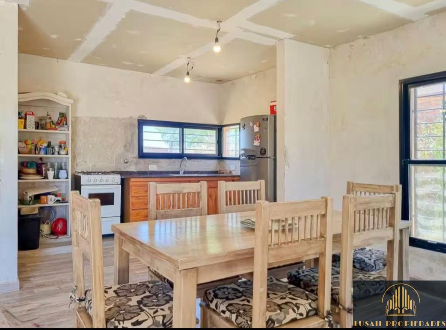 Casa 3 ambientes con 1 baño