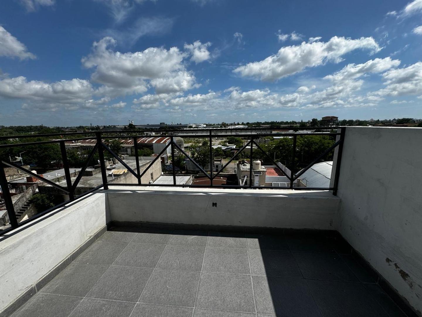 Joaquin V. González 1015