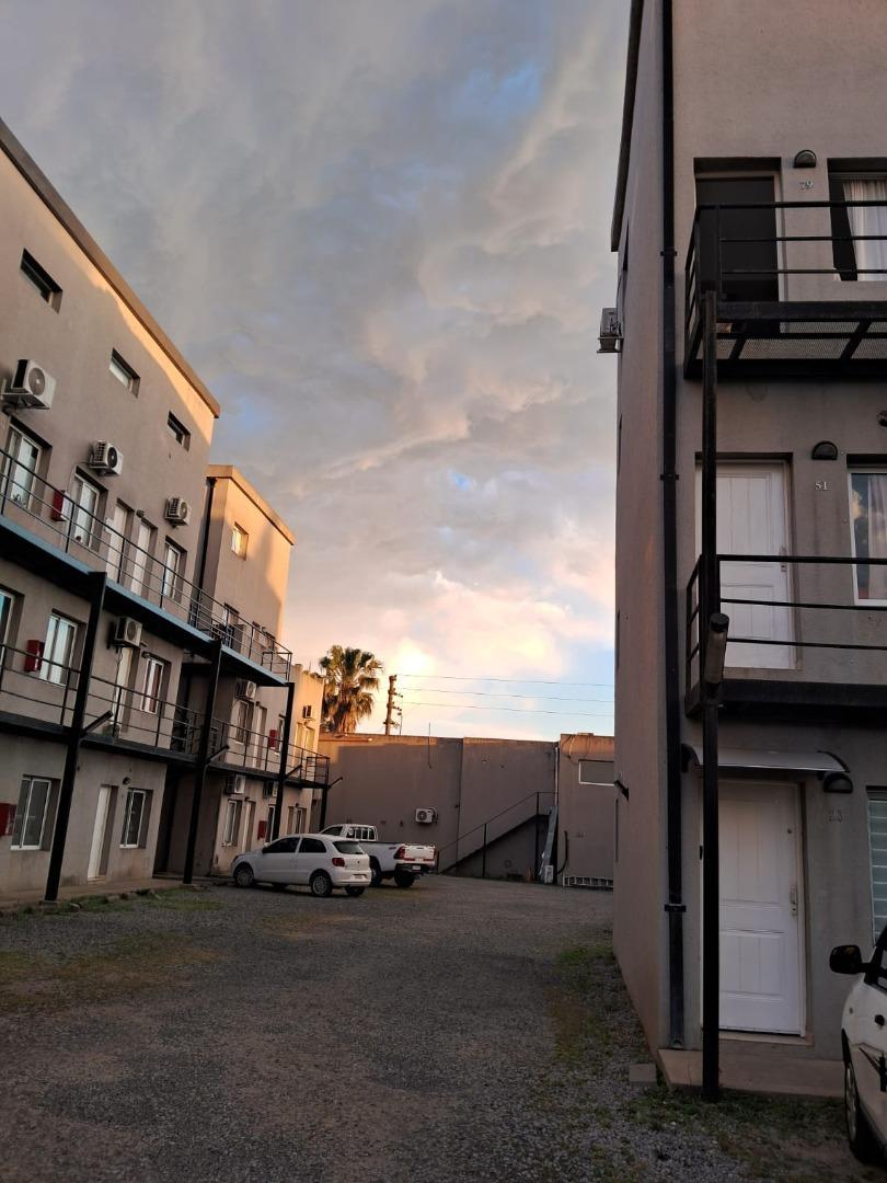 Departamento en Alquiler con 1 cocheras