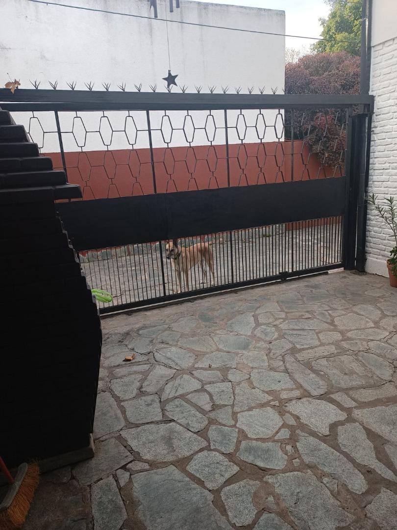 DUPLEX 4 AMBIENTES 3 DORMITORIOS CERCA DE LA ESTACION  