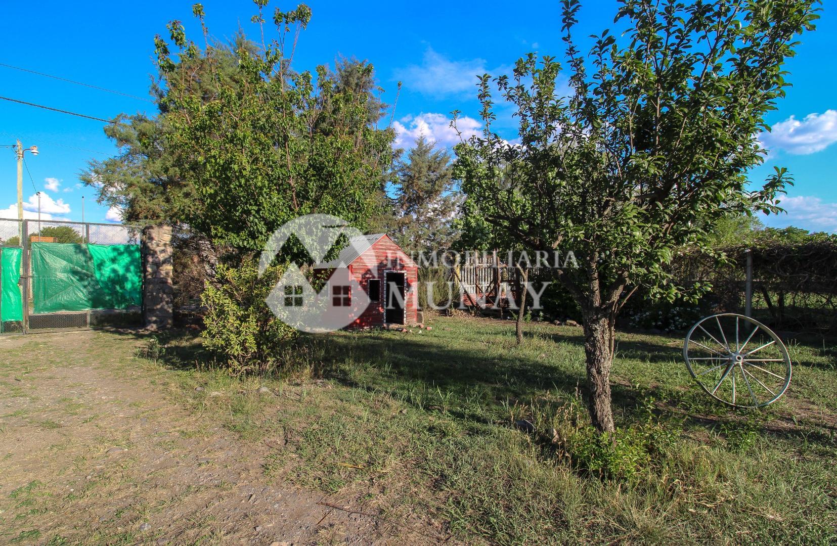 Casa en Venta con 7 cocheras