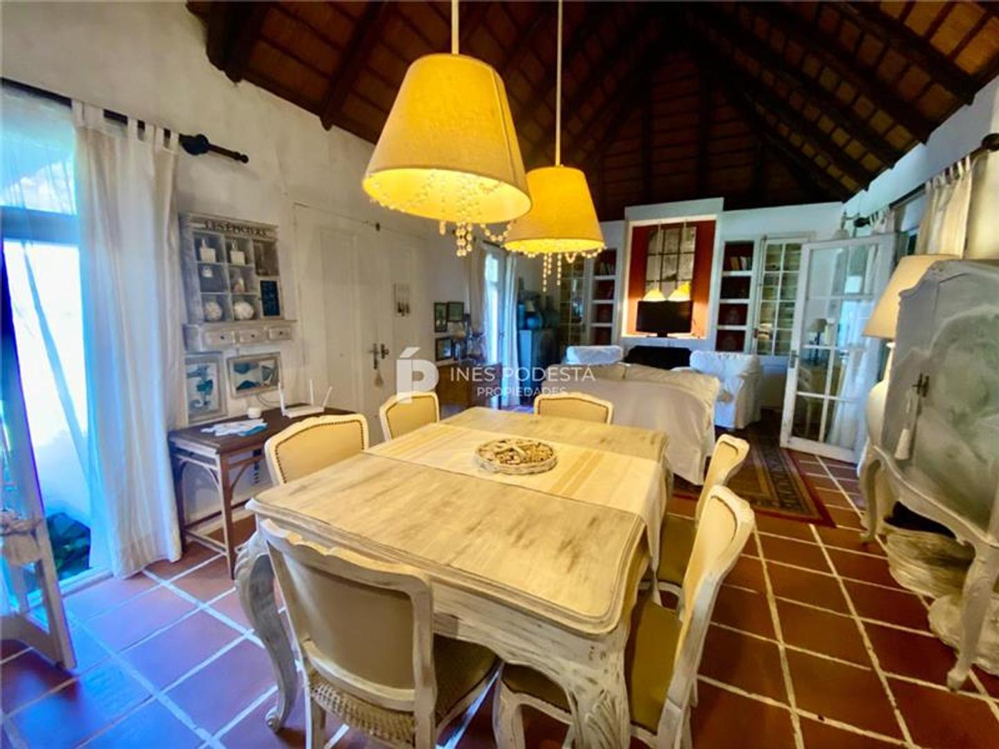 Casa en Venta de 4 dormitorios