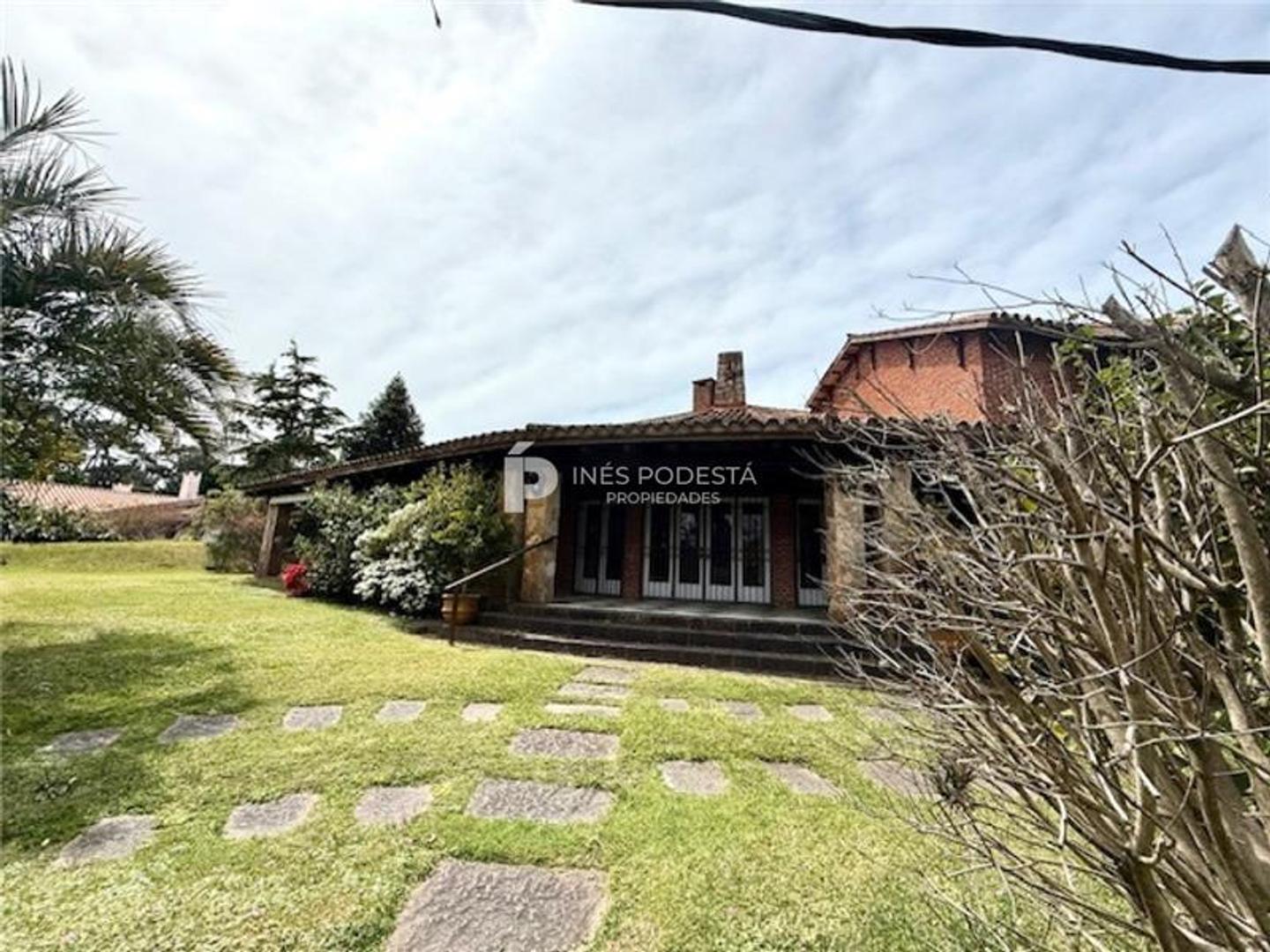 Casa en Venta de 7 dormitorios