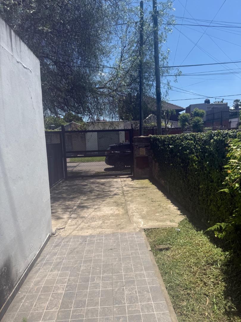 Hipolito Yrigoyen 1035