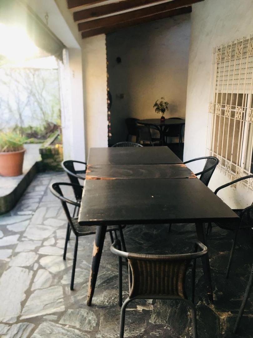 CASA 4 AMBIENTES EN VILLA LUZURIAGA