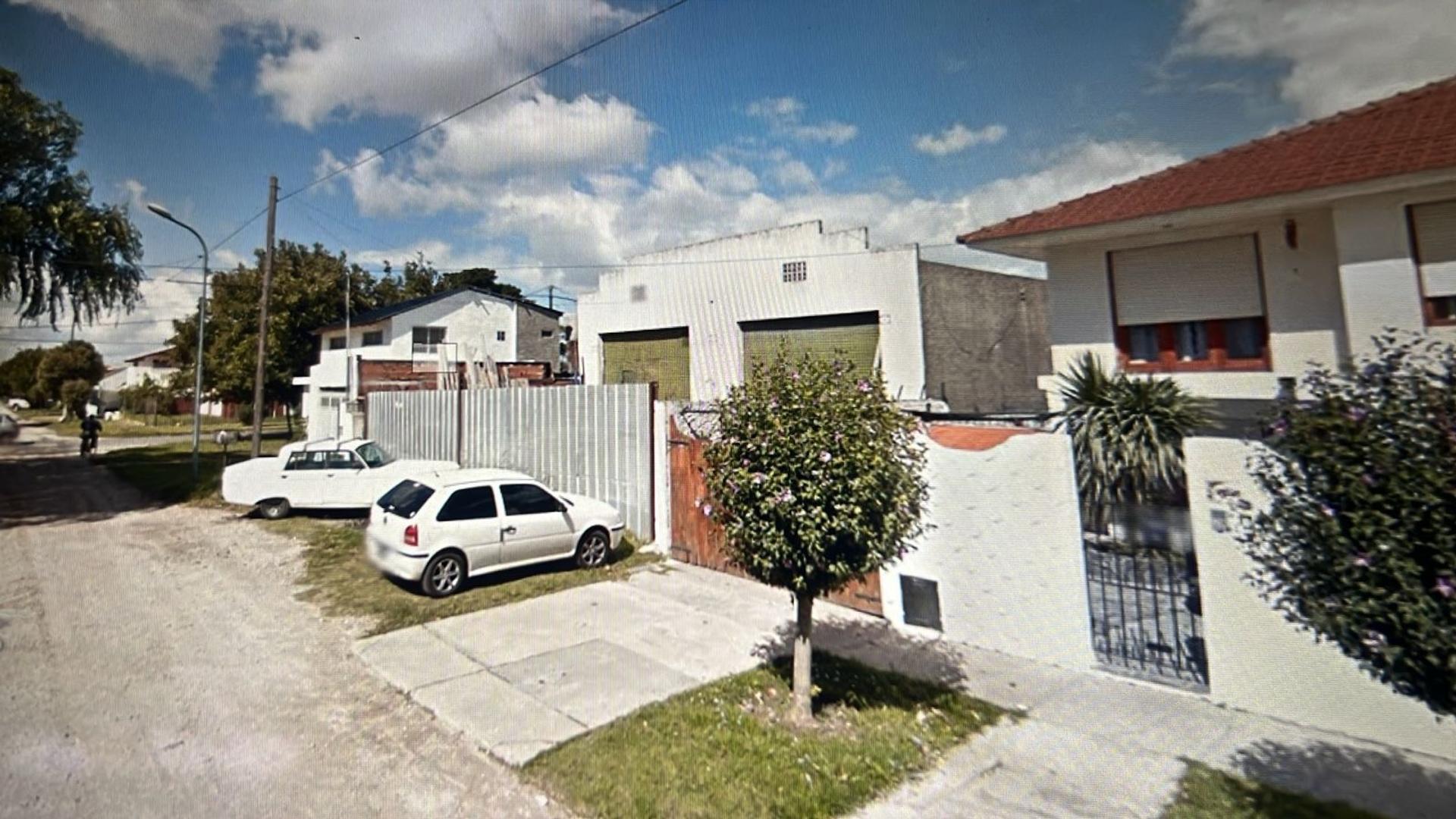 Galpón en excelente ubicación a mts R88 y J B Justo