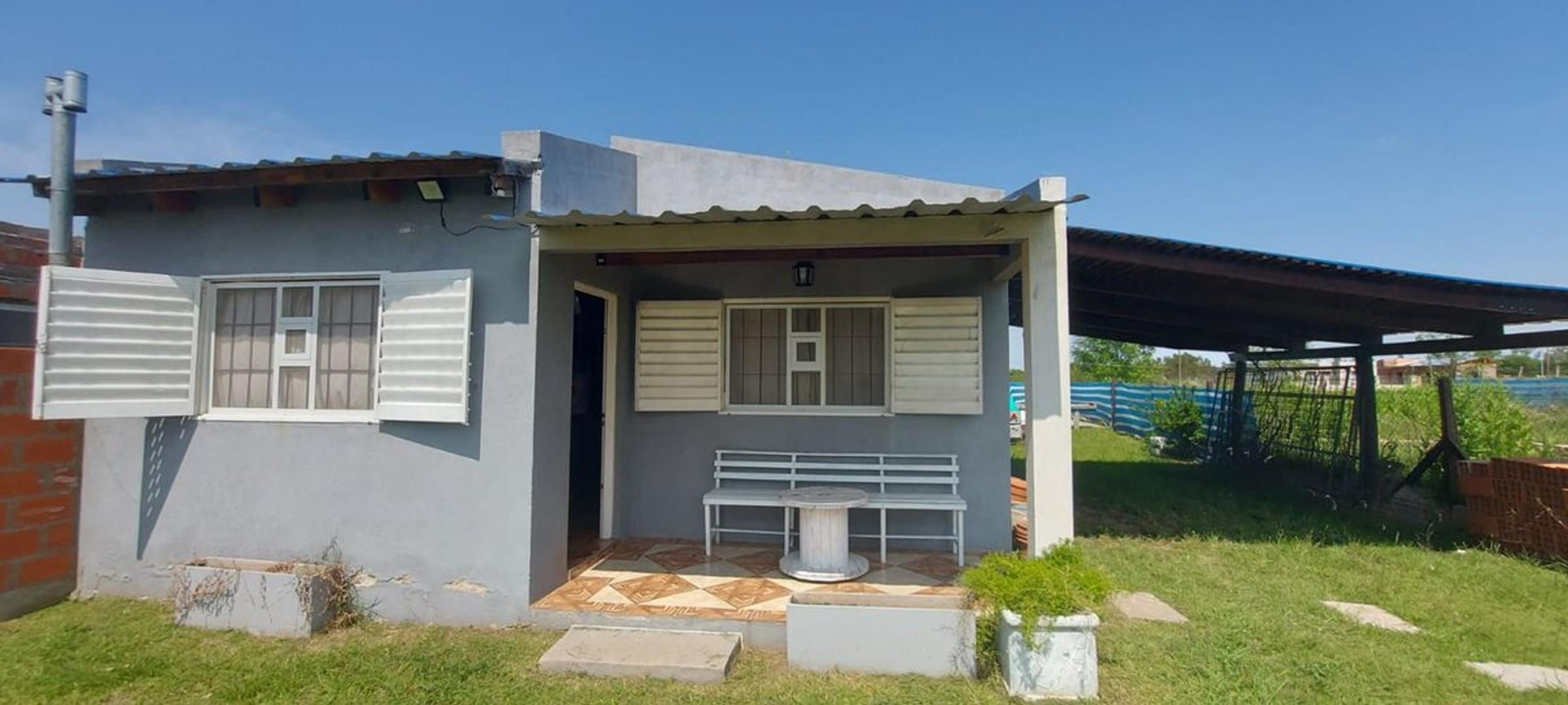 VENTA CASA 1 DORMITORIO PILETA QUINCHO IBARLUCEA