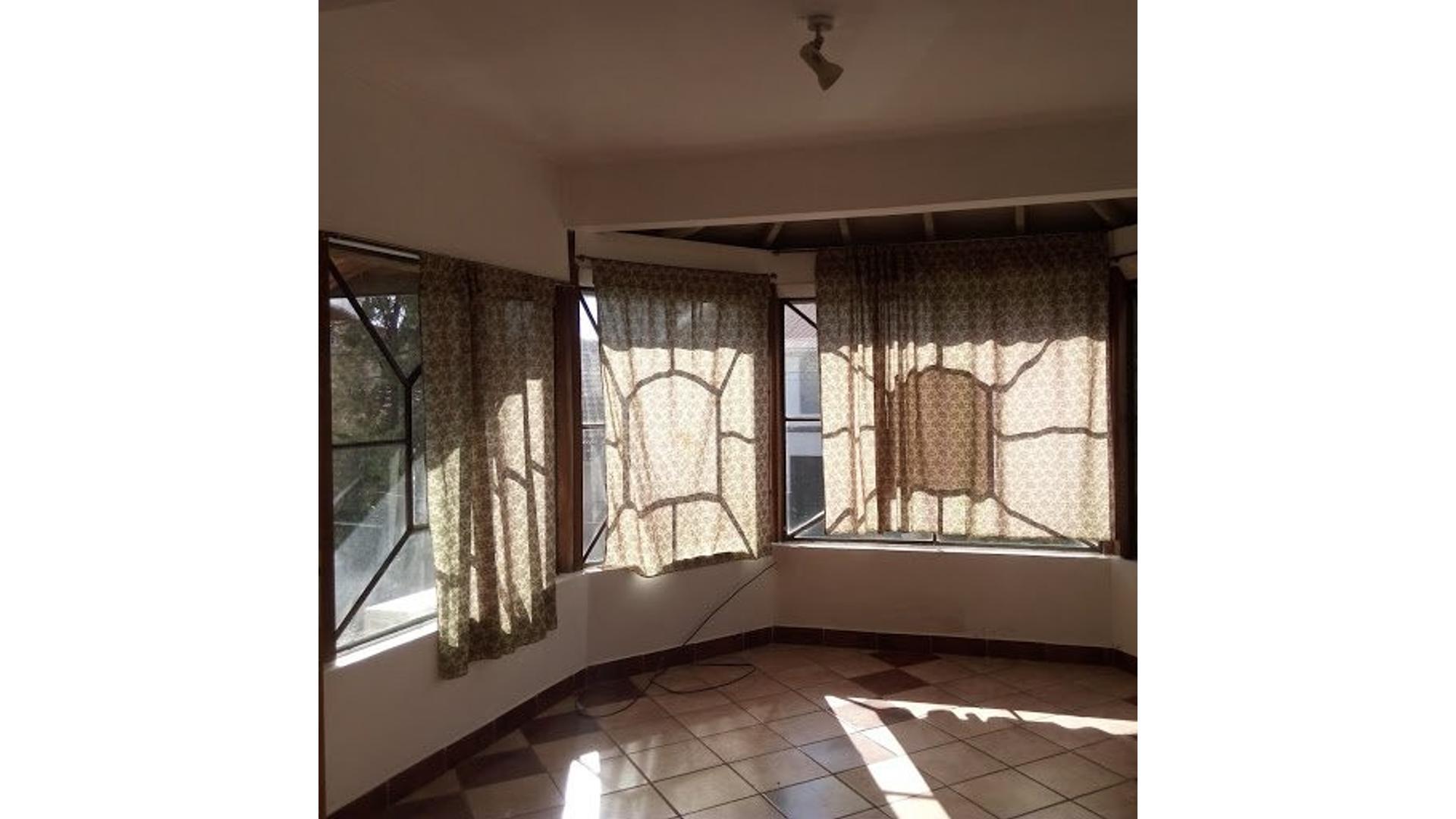 Depto Tipo Casa en Venta de 2 ambientes
