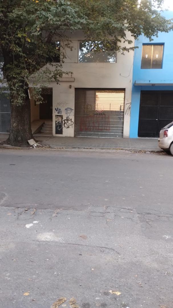 Cochera semicubierta en venta