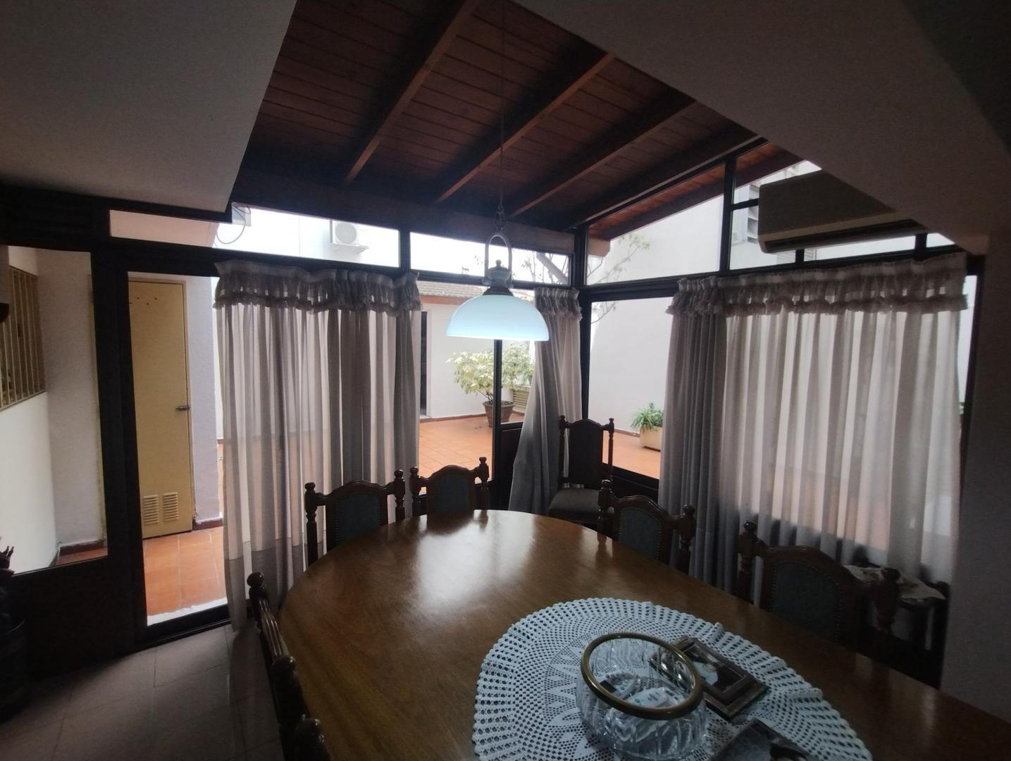 Departamento en Venta con 2 cocheras