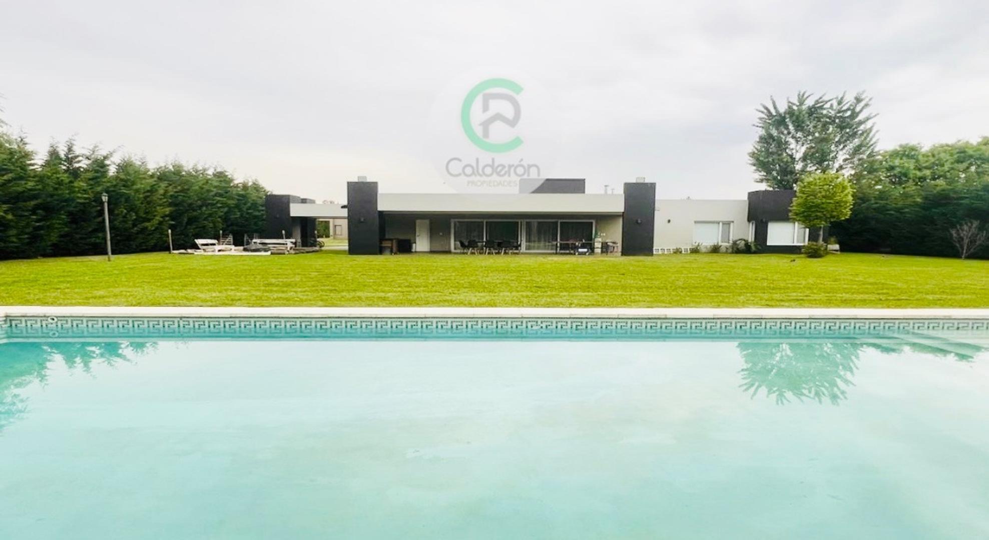 Casa en Alquiler Temporal con 8 cocheras