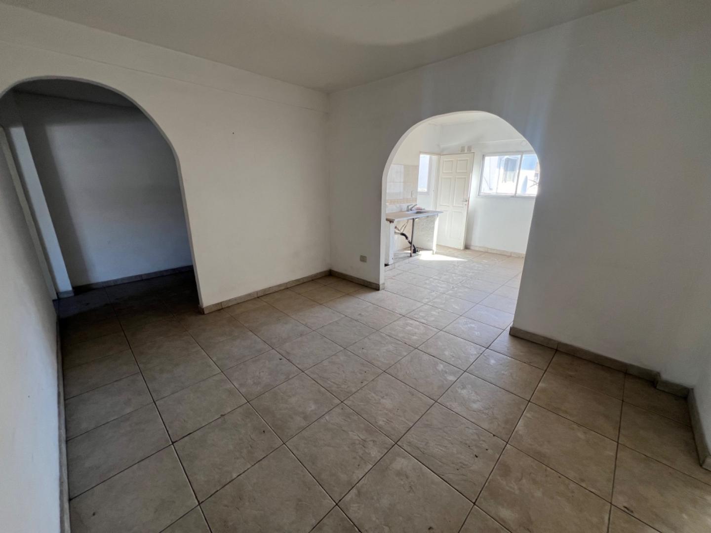 Depto Tipo Casa 4 ambientes con 1 baño