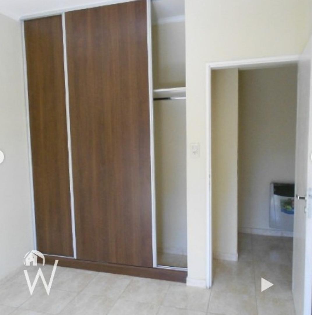 Departamento en Venta en San Nicolas De Los Arroyos, USD 500