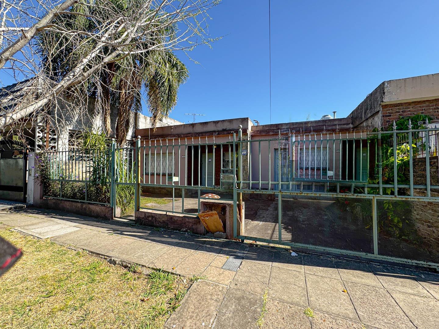 Venta Casa 4 Ambientes en Castelar Norte