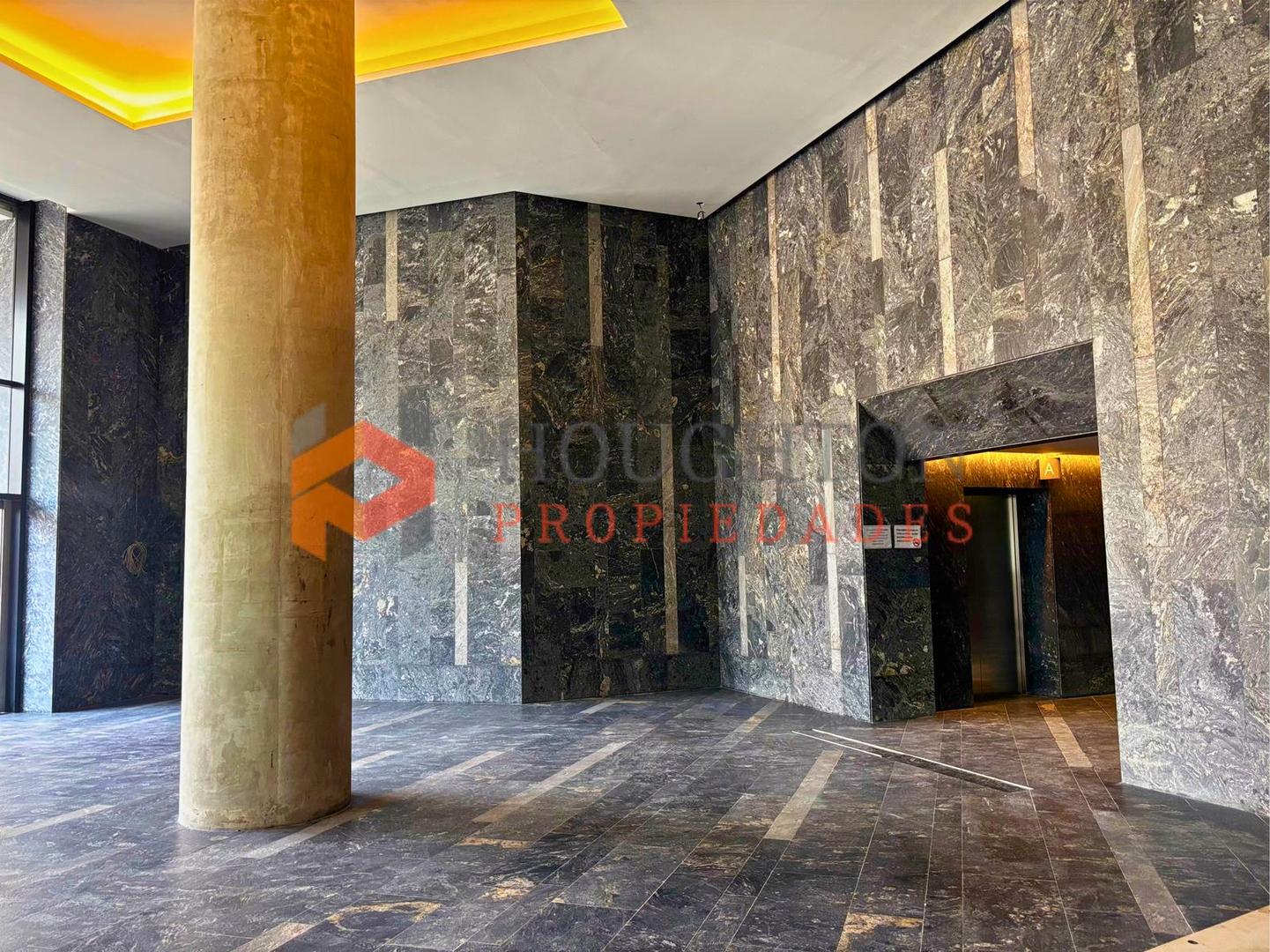 Avenida Juan Bautista Justo 1500