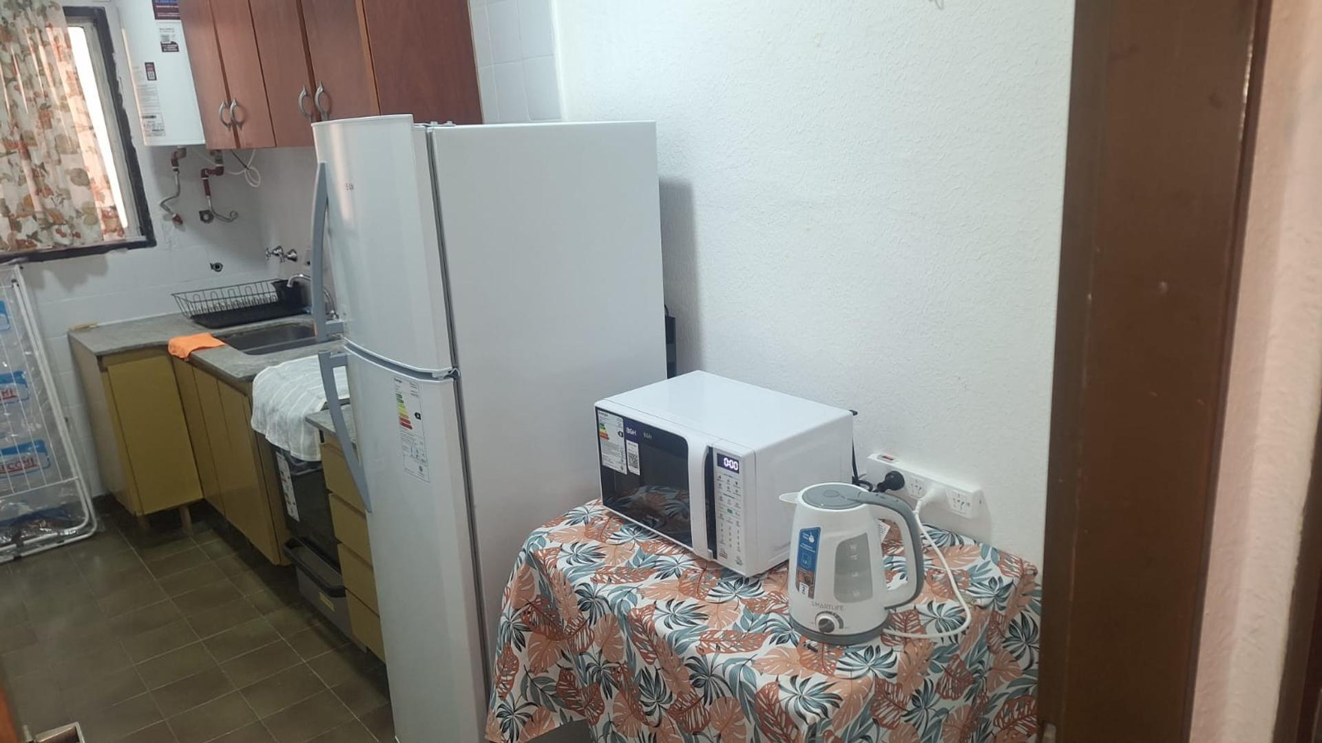 Falucho 2200, Piso 6