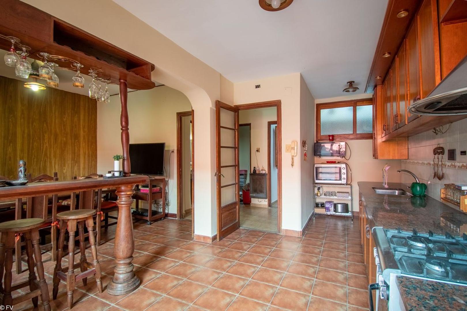 Casa en Venta con 1 cochera