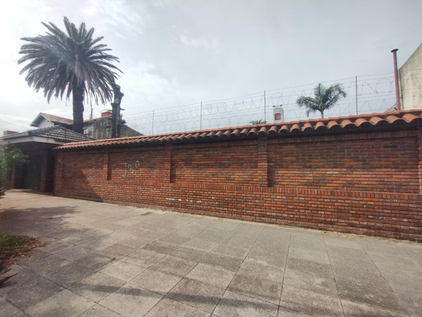 Casa en Venta en Moron Sur, USD 295.000