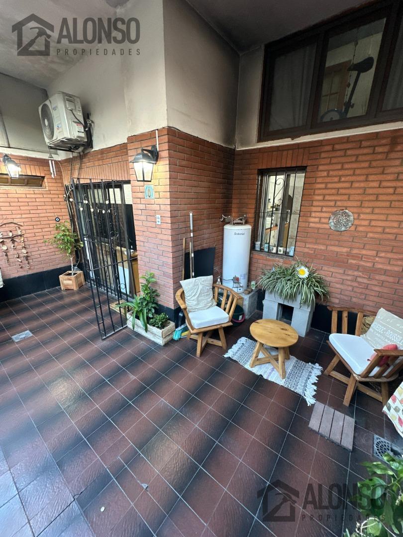 Depto Tipo Casa en Venta de 2 dormitorios